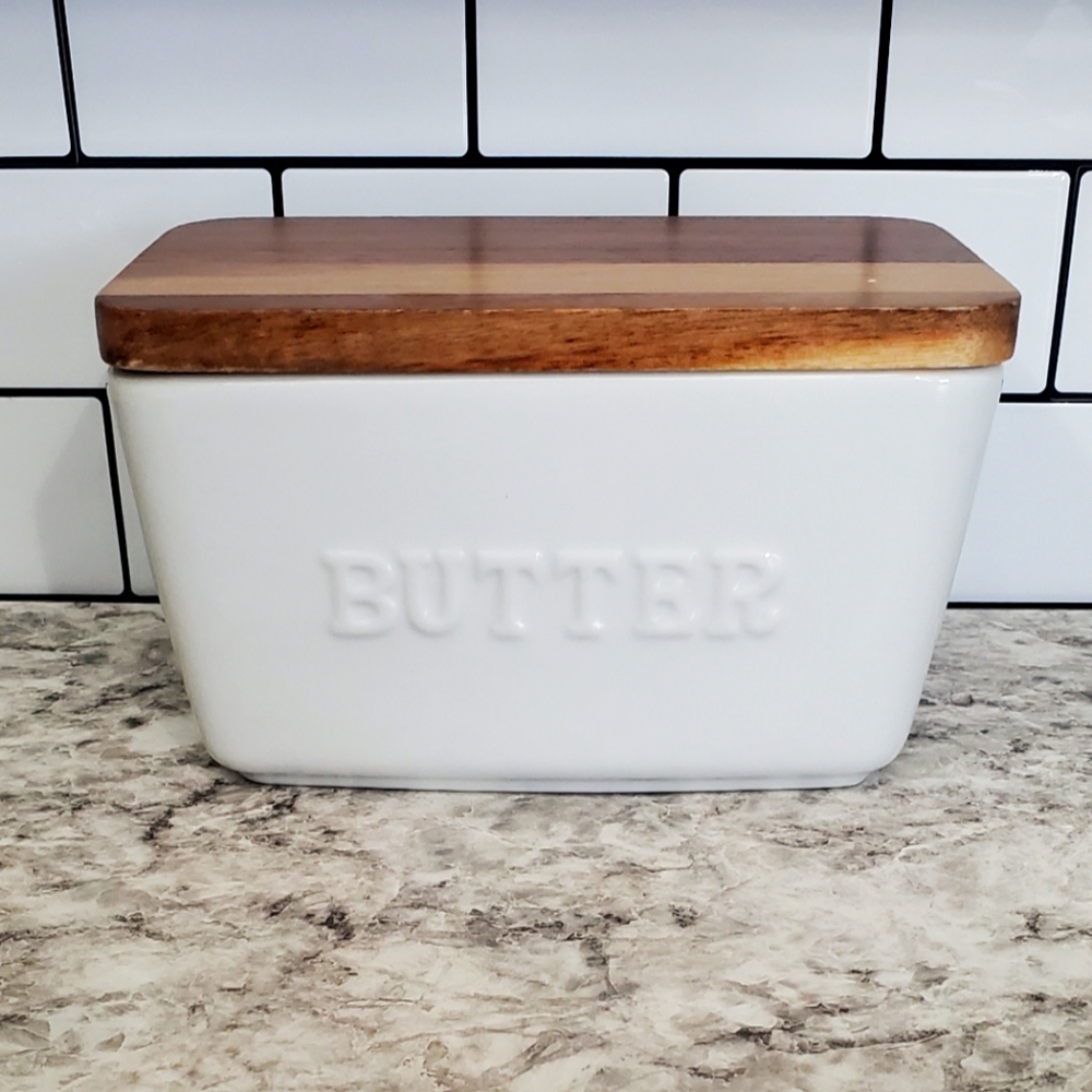 Better Homes And Gardens Butter Dish with Cover